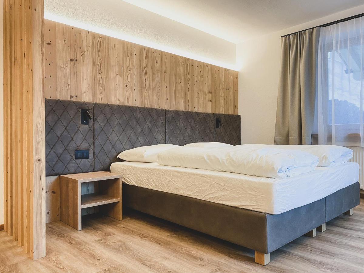 Ciasa Complojer Apartment La Valle Luaran gambar