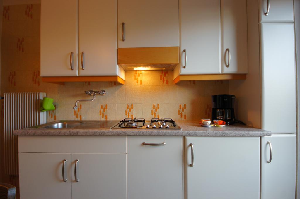 Ciasa Complojer Apartment La Valle Luaran gambar