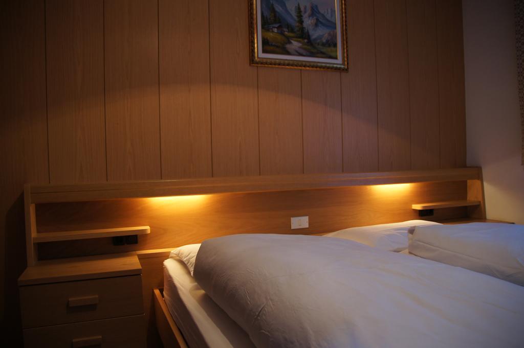 Ciasa Complojer Apartment La Valle Luaran gambar